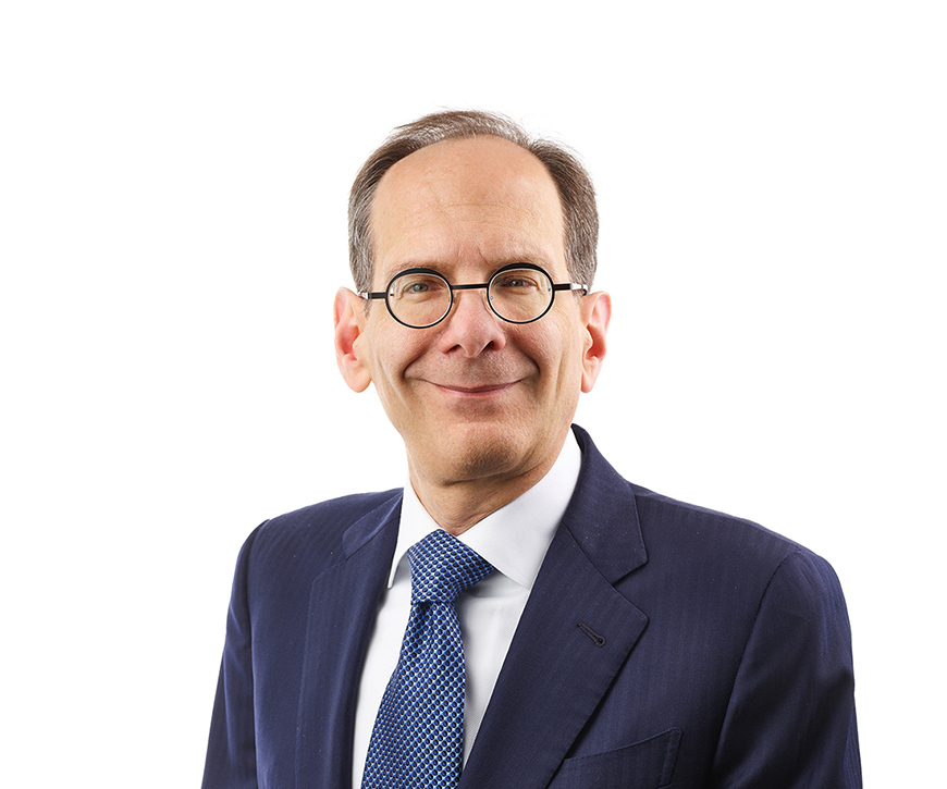 Headshot of Daniel Lang